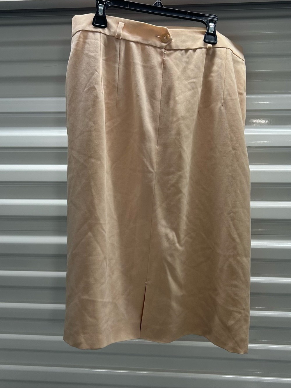 Louis Feraud Beige Midi Pencil Skirt